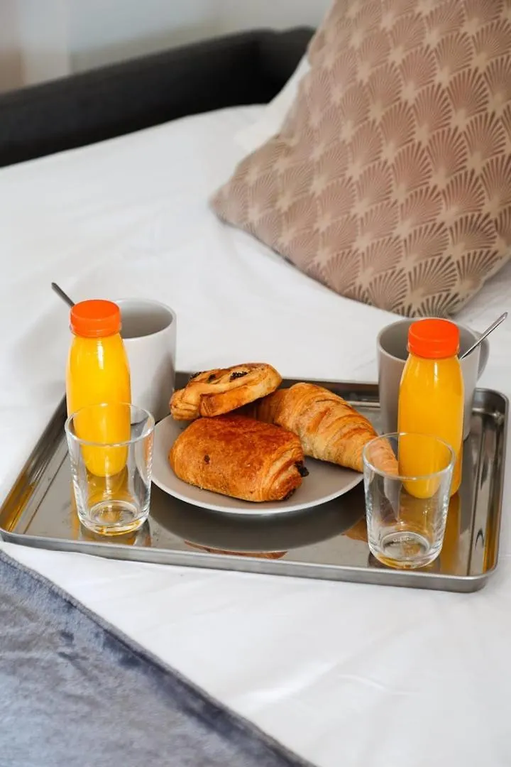 Bluestay 39 - Superb Apartment In Paris 0*,  France