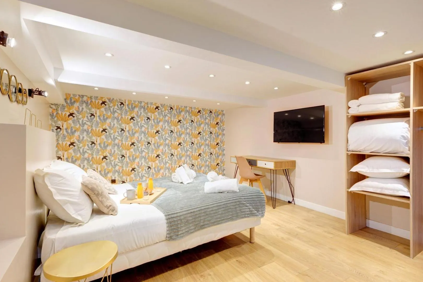 Bluestay 39 - Superb Apartment In Paris